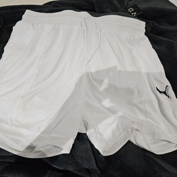 Puma Women's Dry Cell Foundation Basketball Soccer Training Shorts - Picture 1 of 5
